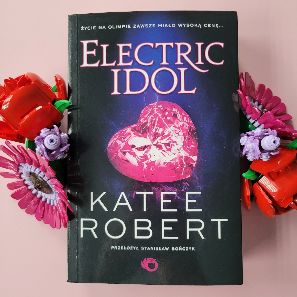 Electric Idol Katee Robert Dark Olympus 2 Na półce Renaty